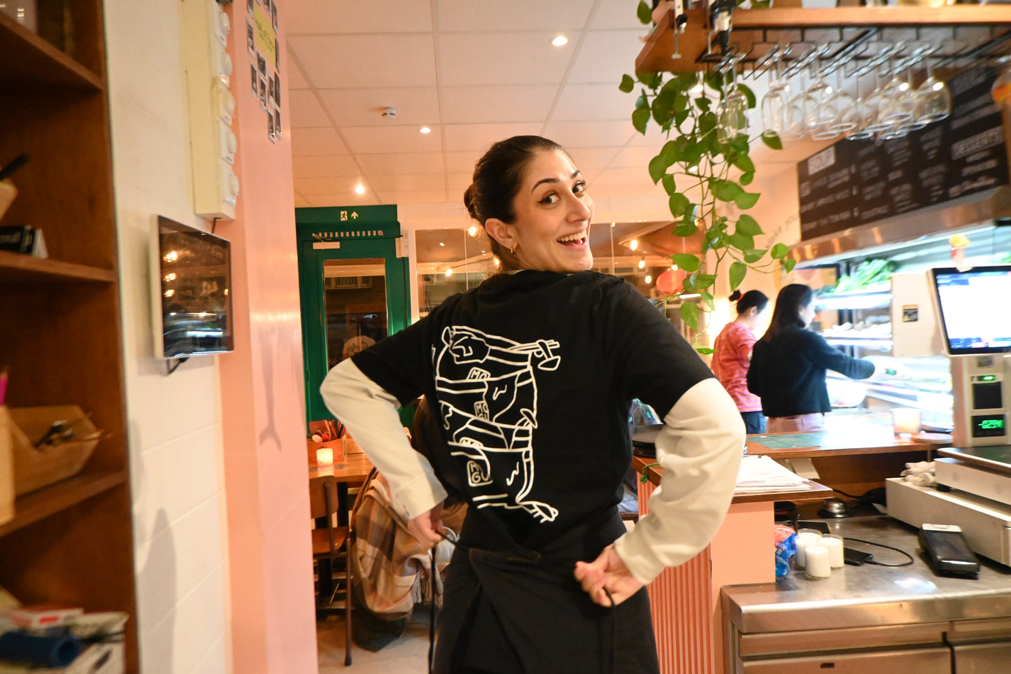 Rocking the dish pit - Black